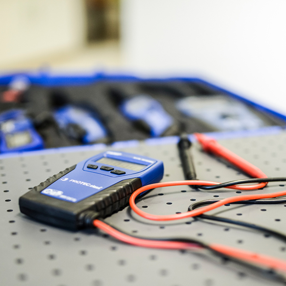 DGUV Vorschrift 3-Check bei AH-Elektroprojekt GmbH in Erding